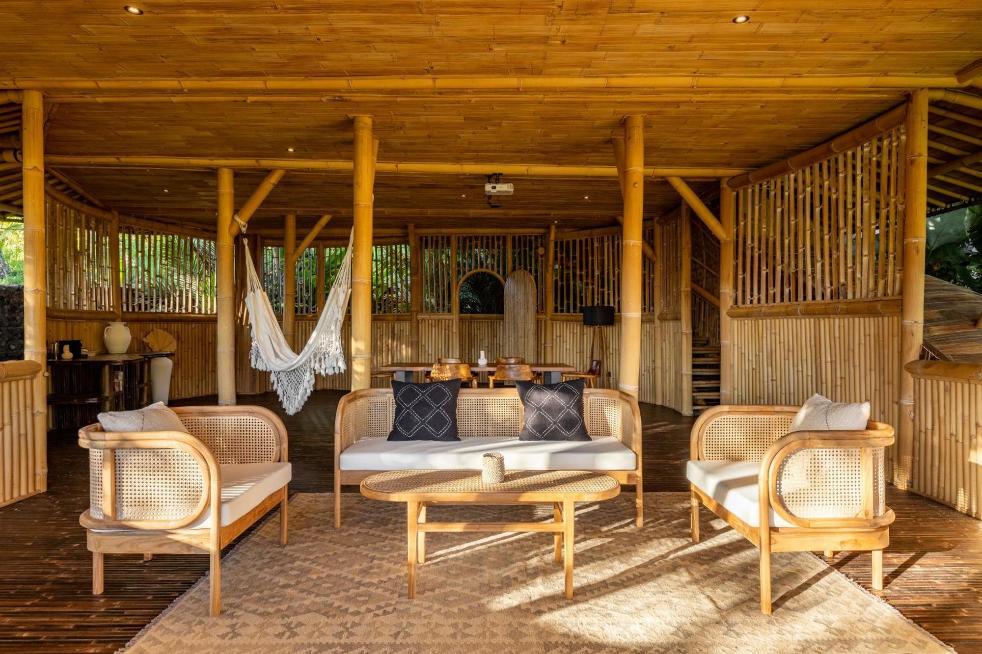 Hotel Eco Six Bali à Tampaksiring Extérieur photo